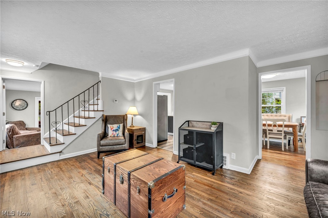1307 Gordon Road Lyndhurst OH 44124