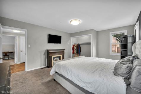 1307 Gordon Road Lyndhurst OH 44124