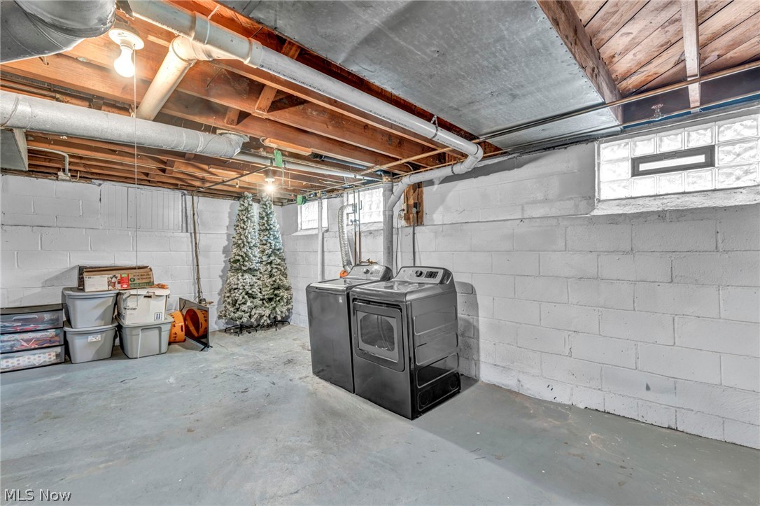 1307 Gordon Road Lyndhurst OH 44124