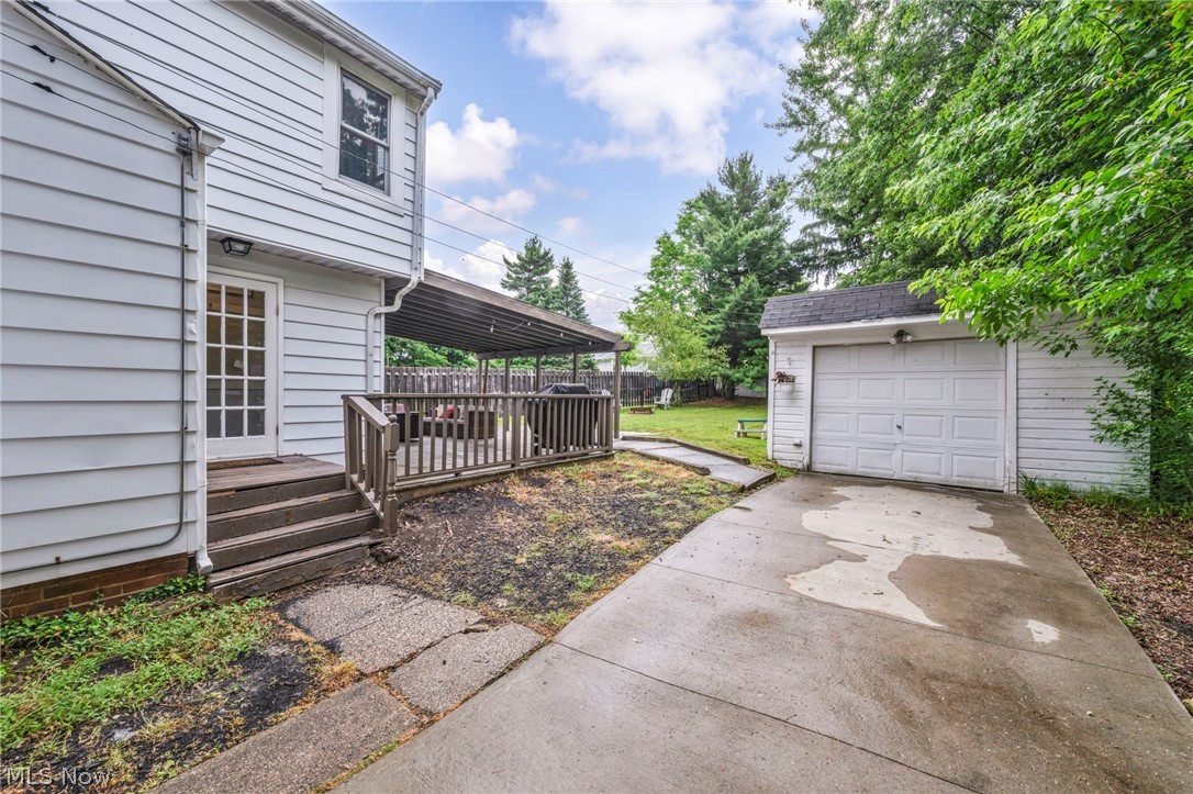 1307 Gordon Road Lyndhurst OH 44124