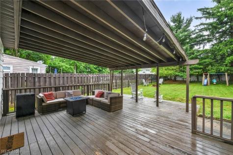 1307 Gordon Road Lyndhurst OH 44124