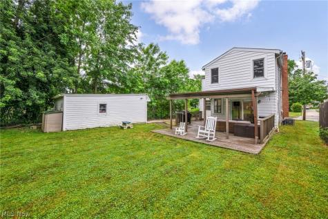 1307 Gordon Road Lyndhurst OH 44124