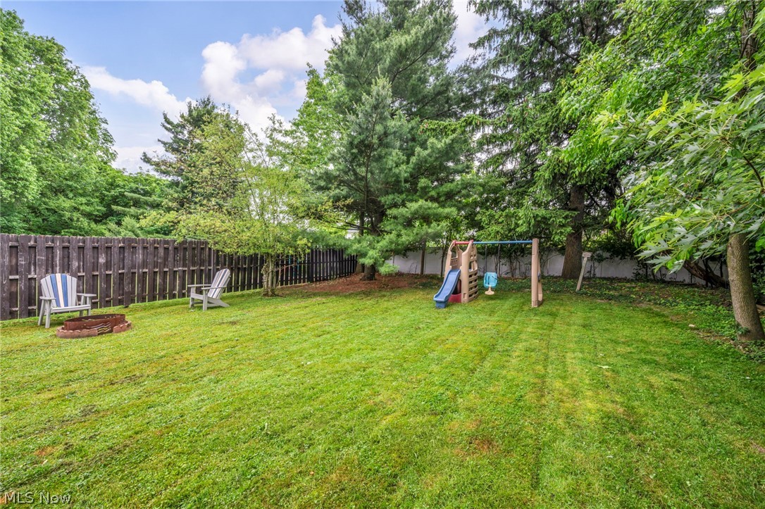 1307 Gordon Road Lyndhurst OH 44124