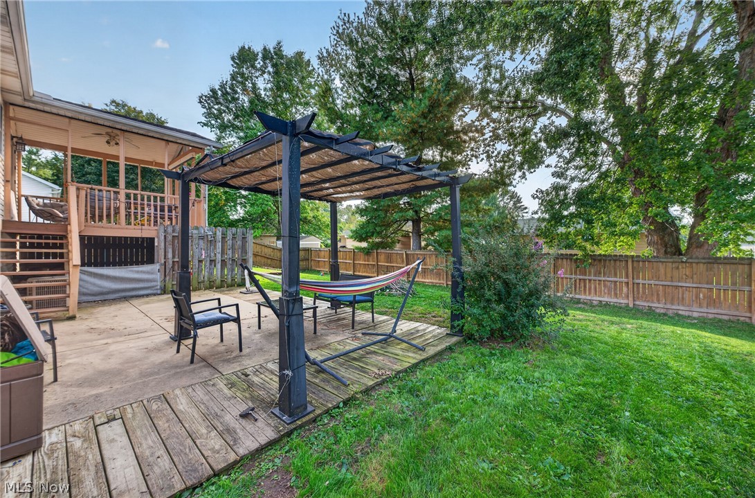 136 Joel Drive Mogadore OH 44260