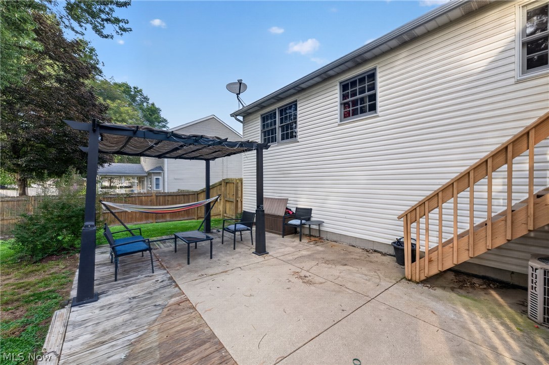 136 Joel Drive Mogadore OH 44260