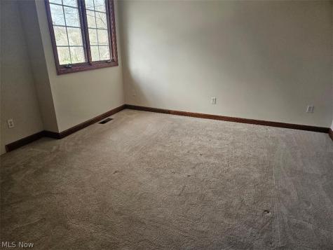 2674 High Hampton Trail Cuyahoga Falls OH 44223