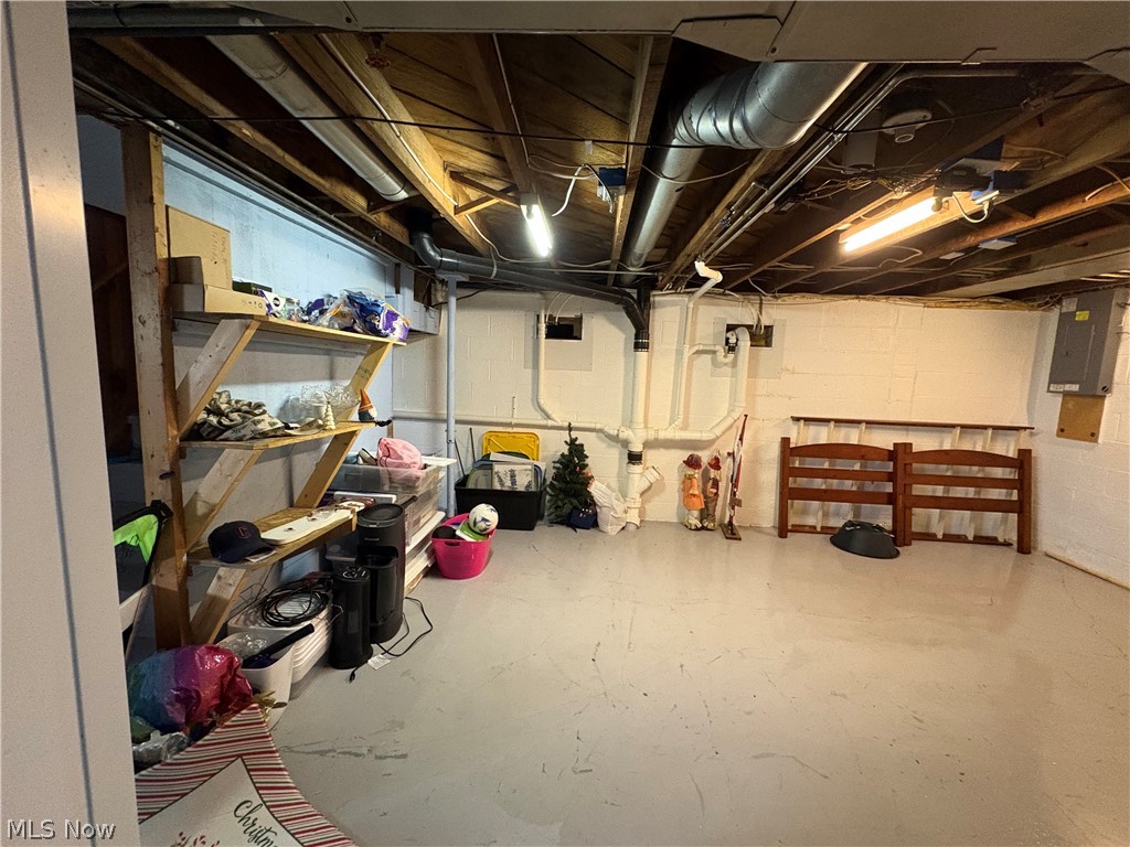246 Hilliard Road Elyria OH 44035