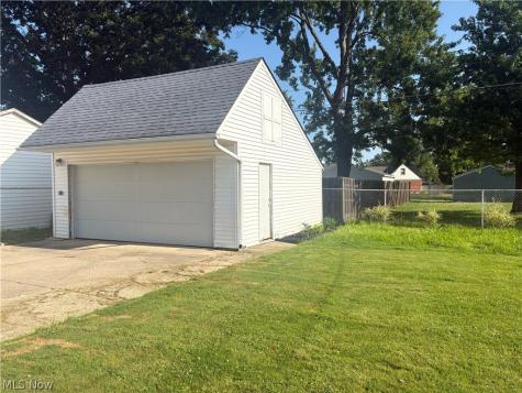 246 Hilliard Road Elyria OH 44035