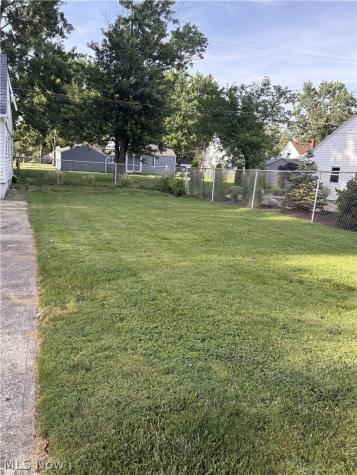 246 Hilliard Road Elyria OH 44035