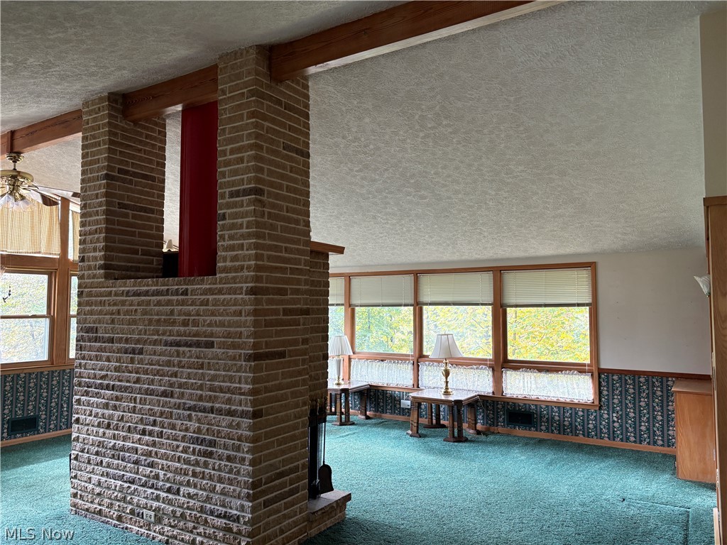 2305 Helena Avenue NW Massillon OH 44646