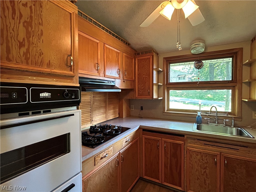 2305 Helena Avenue NW Massillon OH 44646