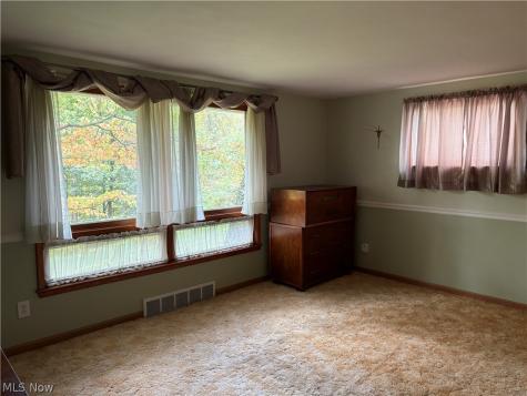 2305 Helena Avenue NW Massillon OH 44646