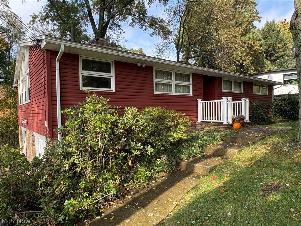 2305 Helena Avenue NW Massillon OH 44646