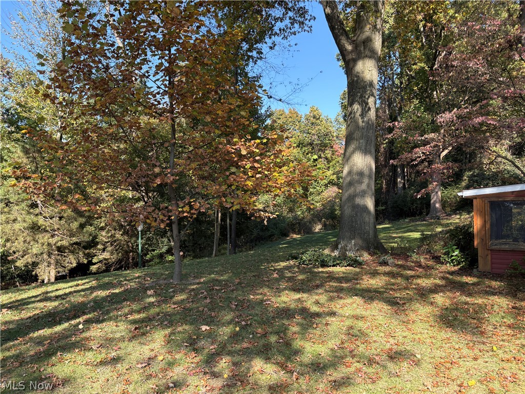 2305 Helena Avenue NW Massillon OH 44646