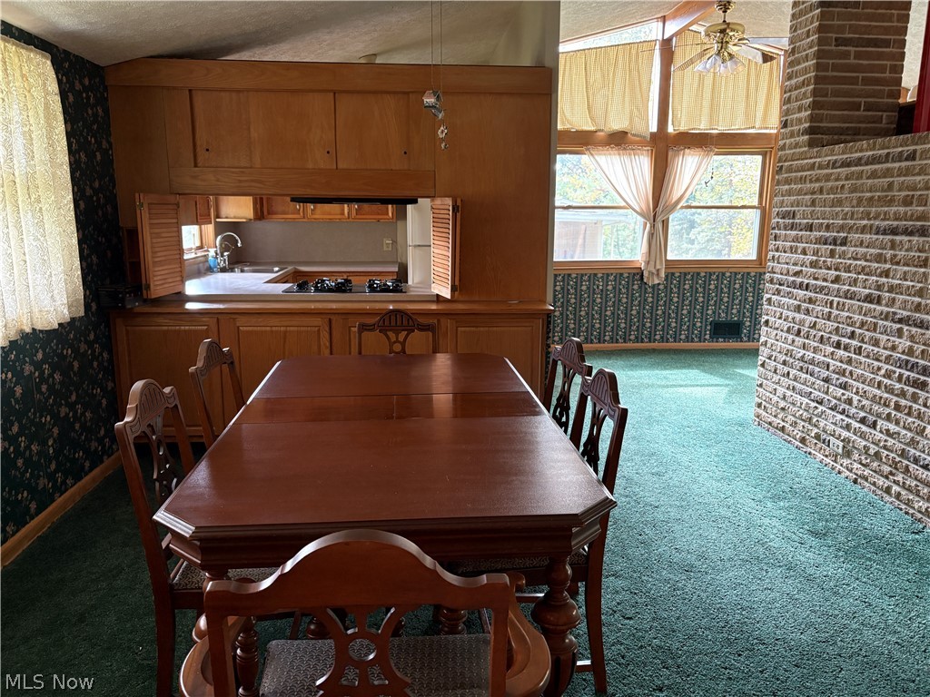 2305 Helena Avenue NW Massillon OH 44646