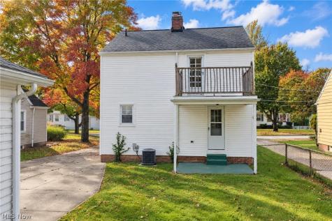 1247 Churchill Road Lyndhurst OH 44124
