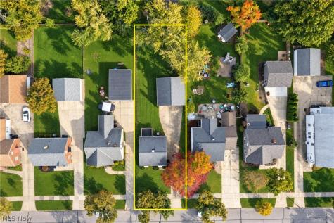 1247 Churchill Road Lyndhurst OH 44124