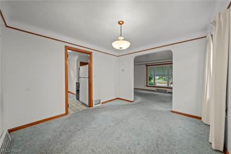1247 Churchill Road Lyndhurst OH 44124