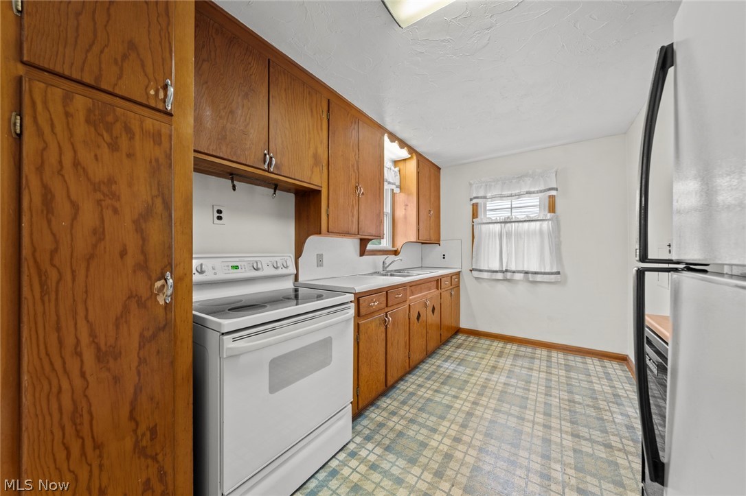 1247 Churchill Road Lyndhurst OH 44124