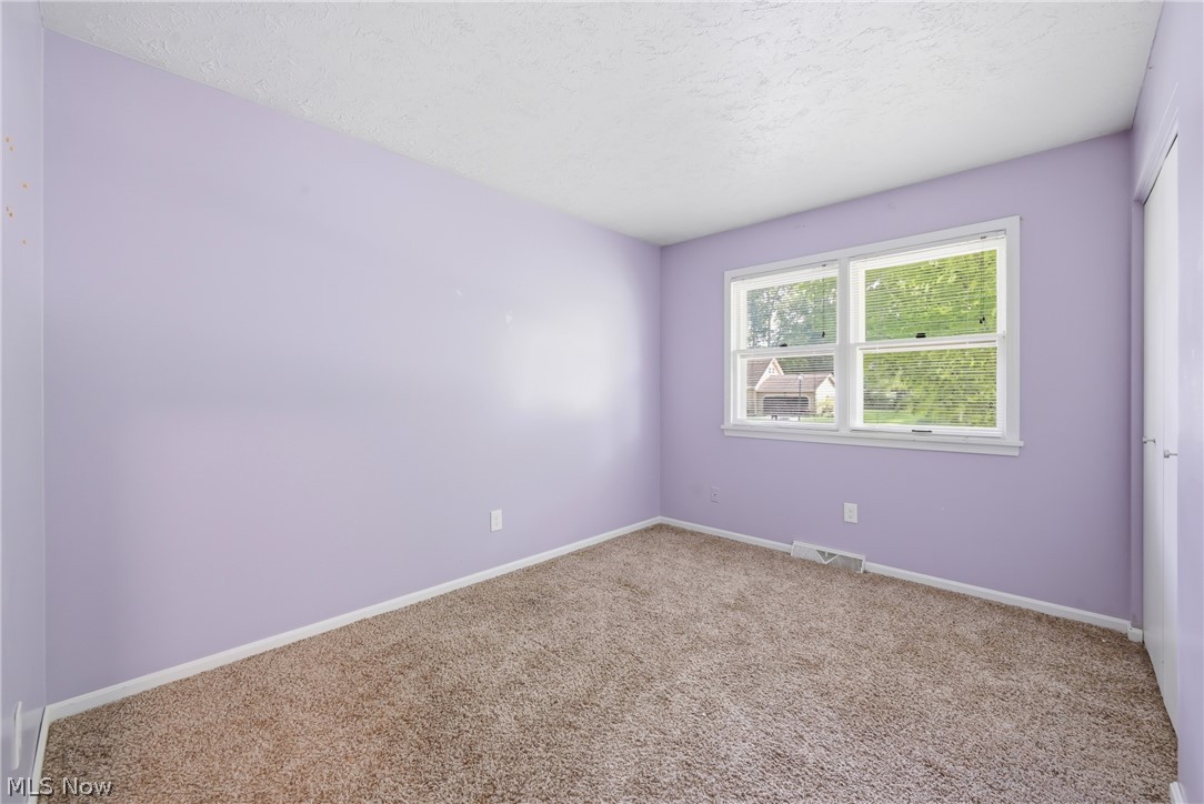 281 Cricklewood Drive Cortland OH 44410