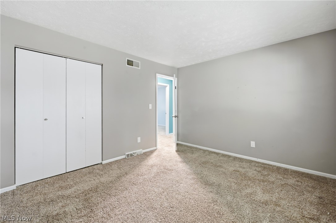 281 Cricklewood Drive Cortland OH 44410