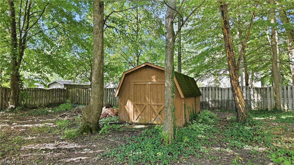 281 Cricklewood Drive Cortland OH 44410