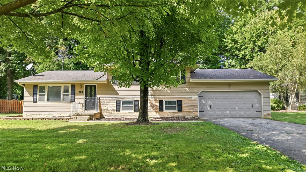 281 Cricklewood Drive Cortland OH 44410