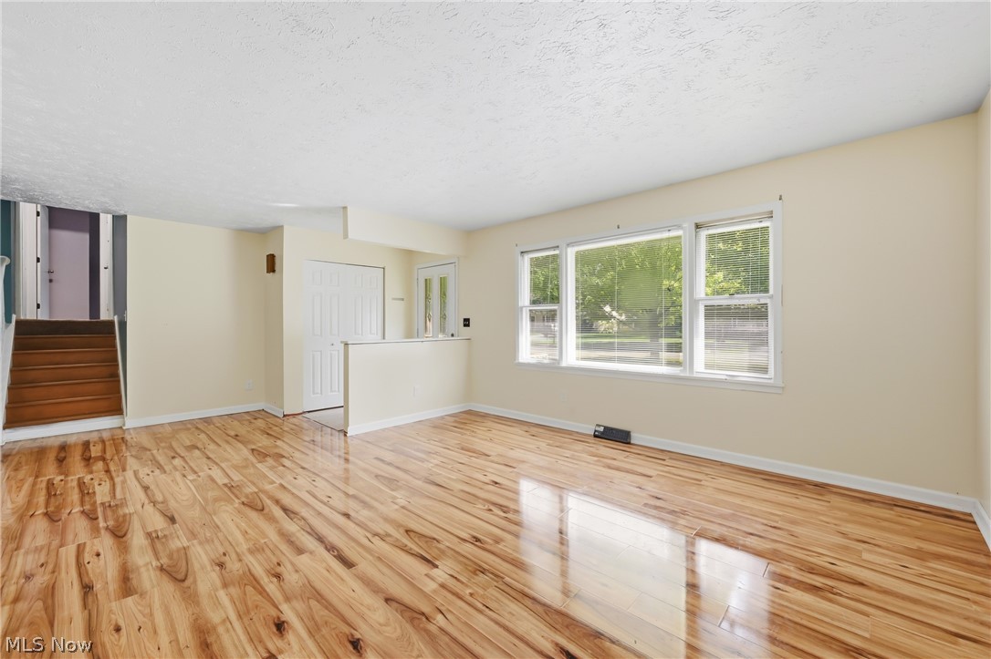 281 Cricklewood Drive Cortland OH 44410