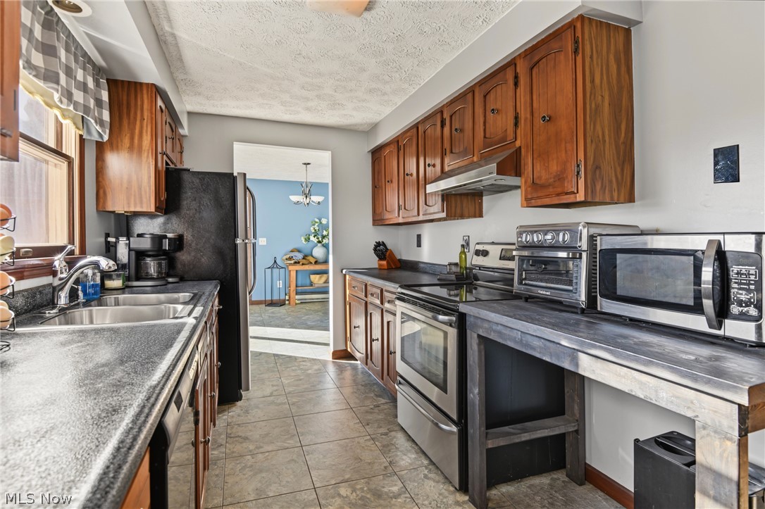 6561 S Duck Creek Road S Berlin Center OH 44401