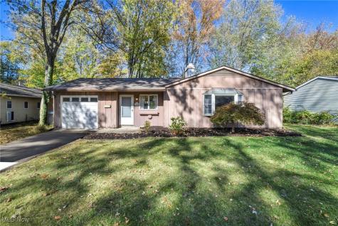 104 Whitehall Drive Berea OH 44017