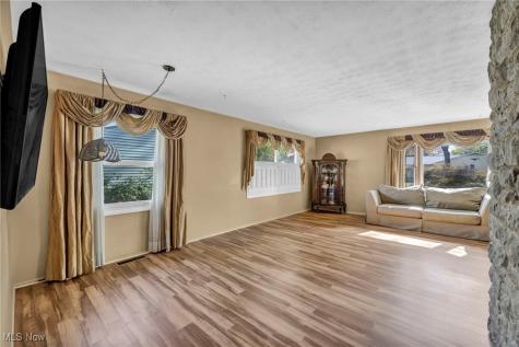 104 Whitehall Drive Berea OH 44017