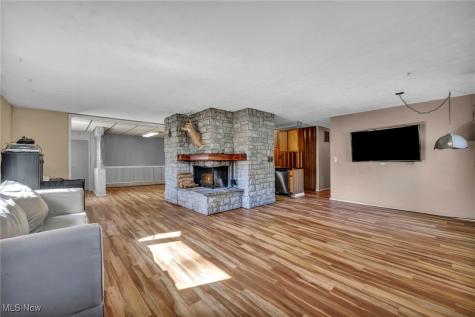 104 Whitehall Drive Berea OH 44017