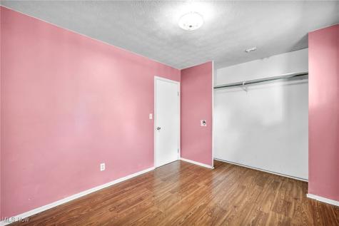 104 Whitehall Drive Berea OH 44017