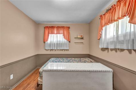 104 Whitehall Drive Berea OH 44017