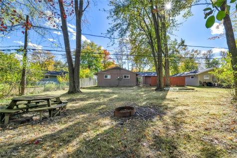 104 Whitehall Drive Berea OH 44017