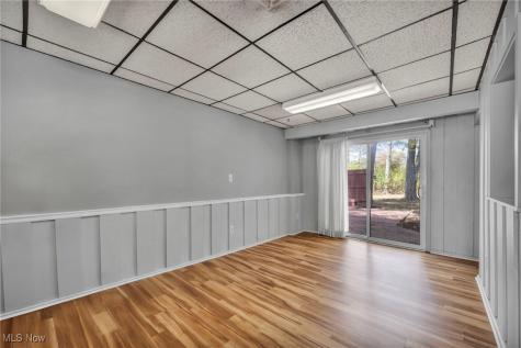 104 Whitehall Drive Berea OH 44017