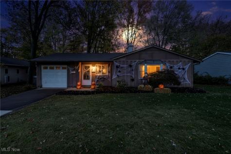 104 Whitehall Drive Berea OH 44017