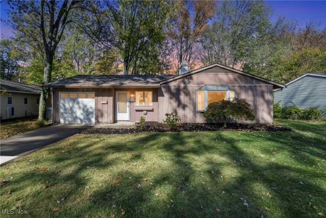 104 Whitehall Drive Berea OH 44017