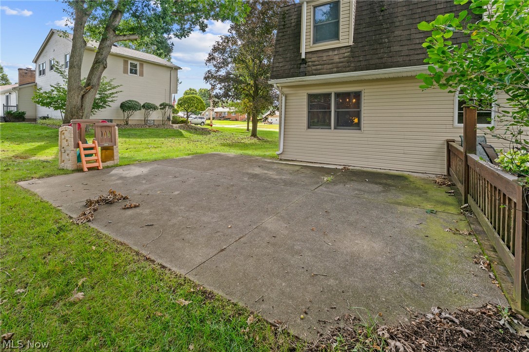 7814 Indian Trail Poland OH 44514