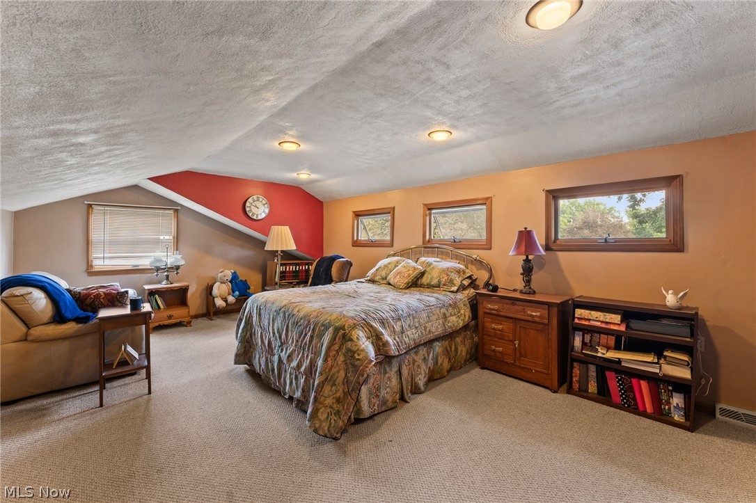 7814 Indian Trail Poland OH 44514