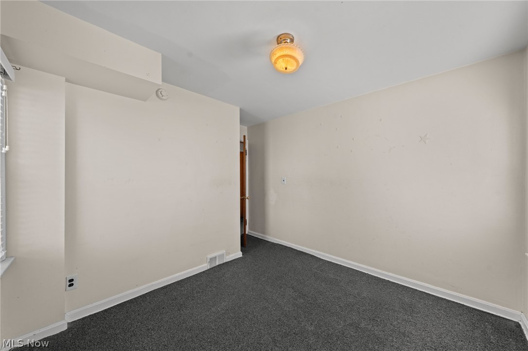 6006 Snow Road Parma OH 44129