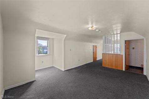 6006 Snow Road Parma OH 44129