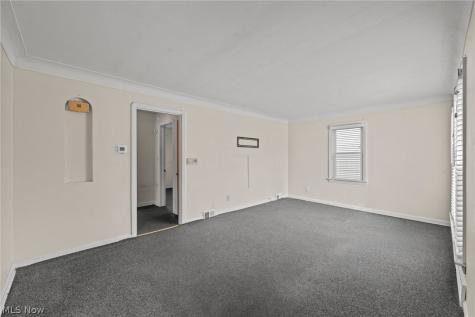 6006 Snow Road Parma OH 44129