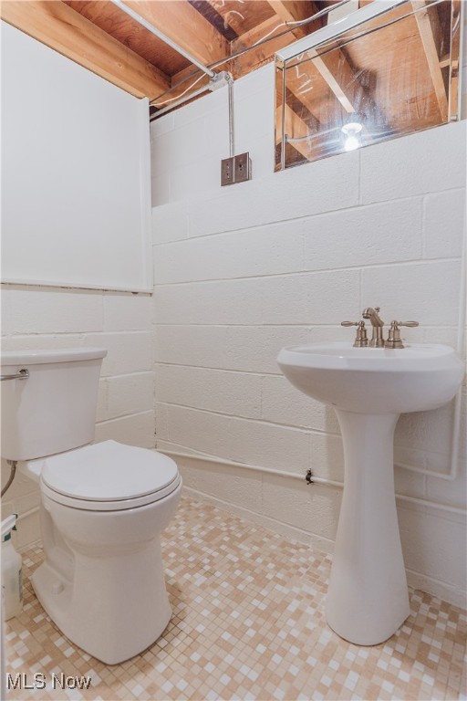 13236 Tomson Drive Strongsville OH 44149