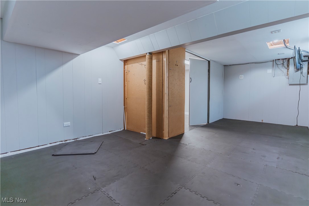 13236 Tomson Drive Strongsville OH 44149