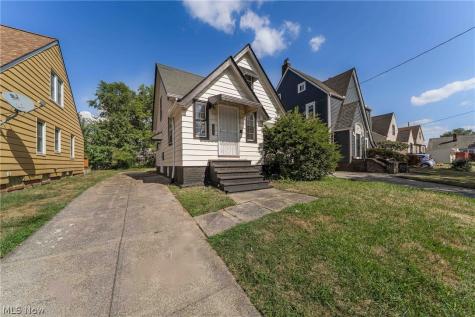 3995 E 154th Street Cleveland OH 44128
