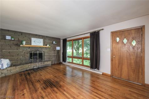 1739 Congress Lake Road Mogadore OH 44260