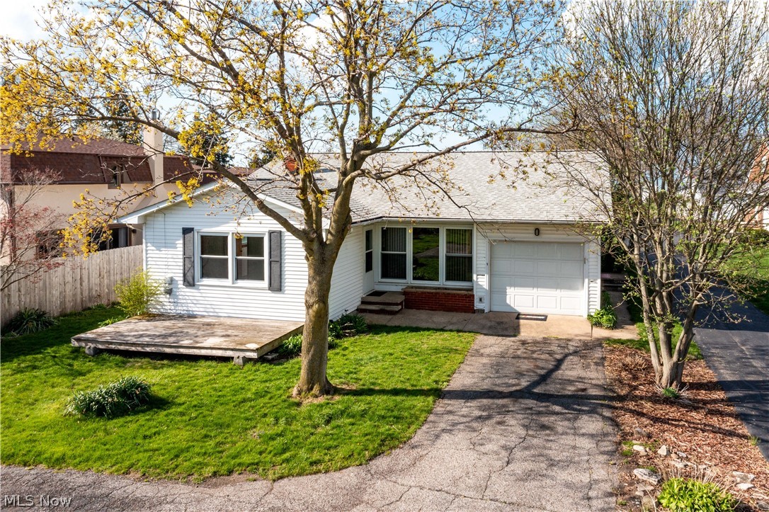 14015 W Lake Road Vermilion OH 44089