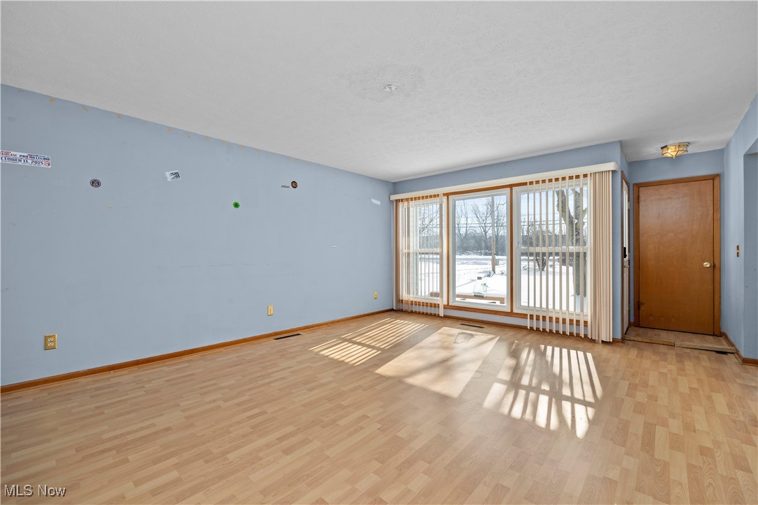 14015 W Lake Road Vermilion OH 44089
