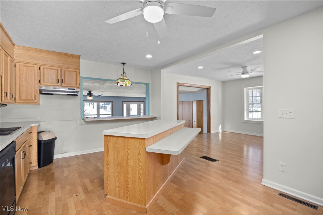 14015 W Lake Road Vermilion OH 44089